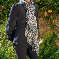 Black Leopard Print Cashmere And Silk Scarf -Elegant Scarf Store black leopard print cashmere wrap 4