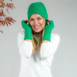 Kelly Green Cashmere Beanie And Mittens Set -Elegant Scarf Store womens green cashmere beanie mittens set 2